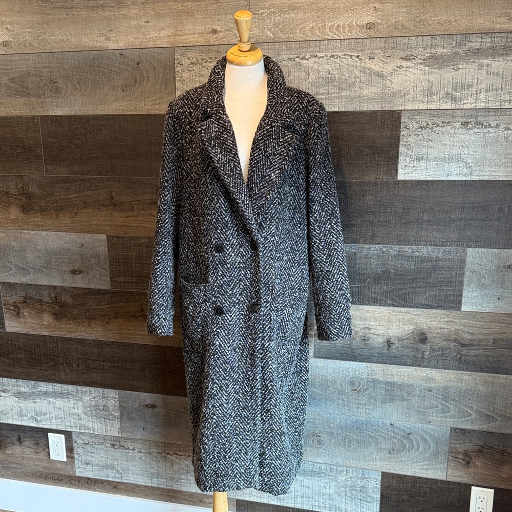 Elegant Black and Gray Herringbone Trench Coat